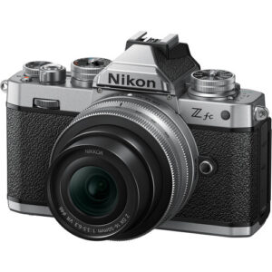 NIKON Z FC + Z 16-50mm F/3.5-6.3 DX VR - GARANZIA IN ITALIA