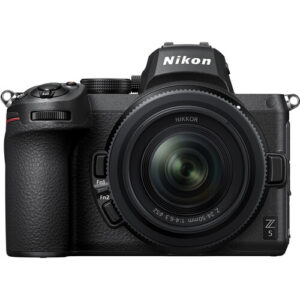 NIKON Z5 + Z 24-50 F/4-6.3 - Garanzia in Italia